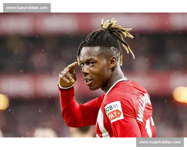 罗马诺：拜仁本周将提新报价追尼科 - 威廉斯，球员未拒绝但仍首选巴萨